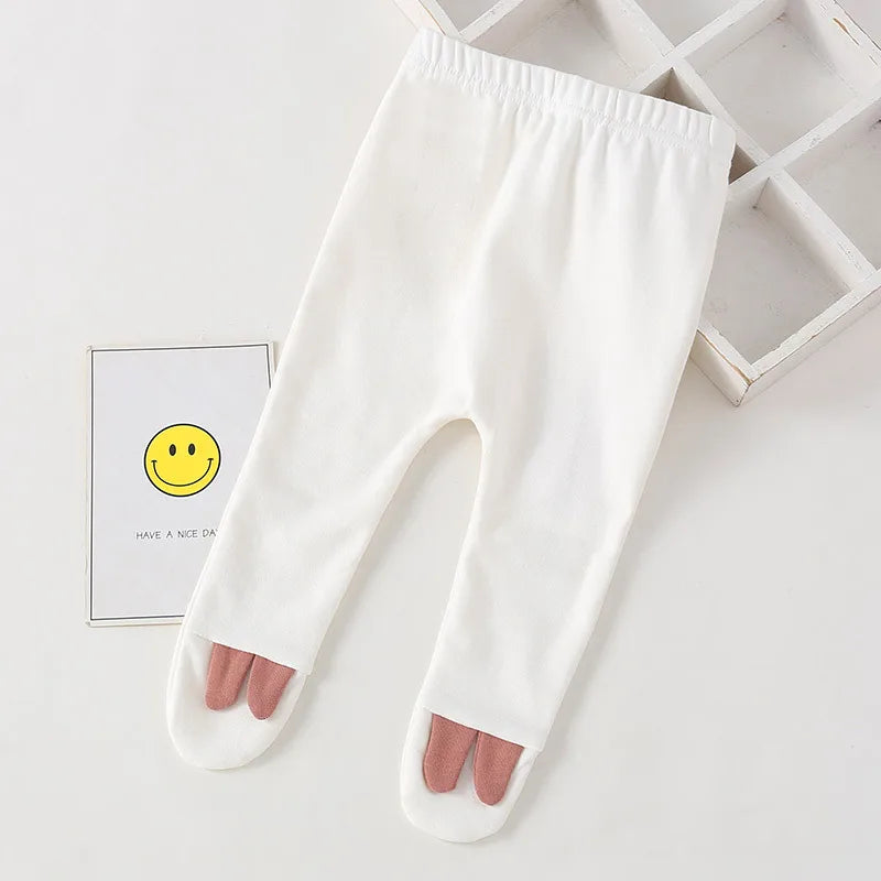 0-18M Baby Girl Pant with Footies Heart Trousers Newborn Infant PP Pant Toddler Girl Clothes Elastic Waist Kid Legging A1119