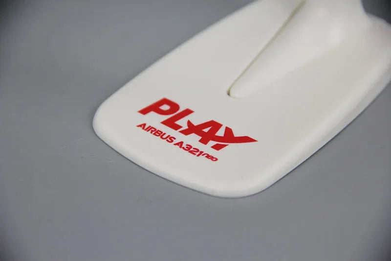 1:200 Scale Airplane Model Toys A321NEO Flyplay Iceland Play Air ABS Plastic Aircraft Plane Model Toy Assembly Souvenir Toys