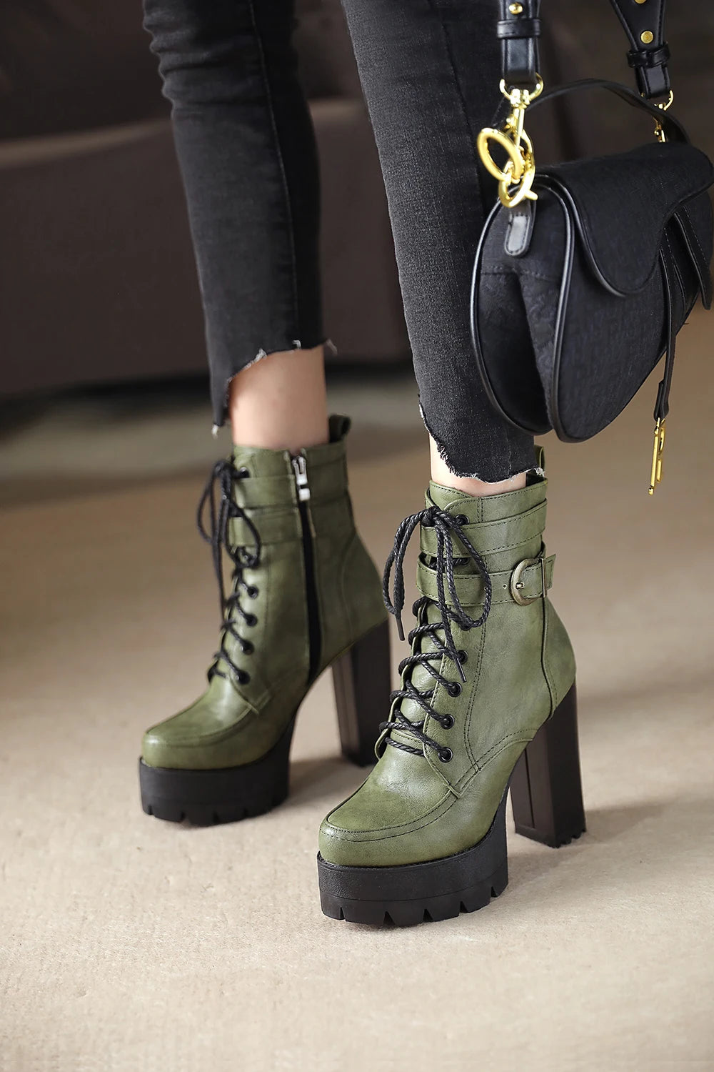 Black Platform Combat Ankle Boots For Women Round Toe Buckle Strap Woman Lace Up Shoes Winter Biker Boot Motorcycle Bottes 41 42