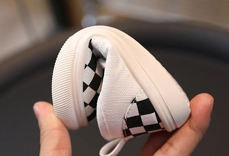 Children's Canvas Shoes Four Seasons Paragraph Boys and Girls Cloth Shoes Soft Non-slip Breathable Not Hot Baby Casual Shoes