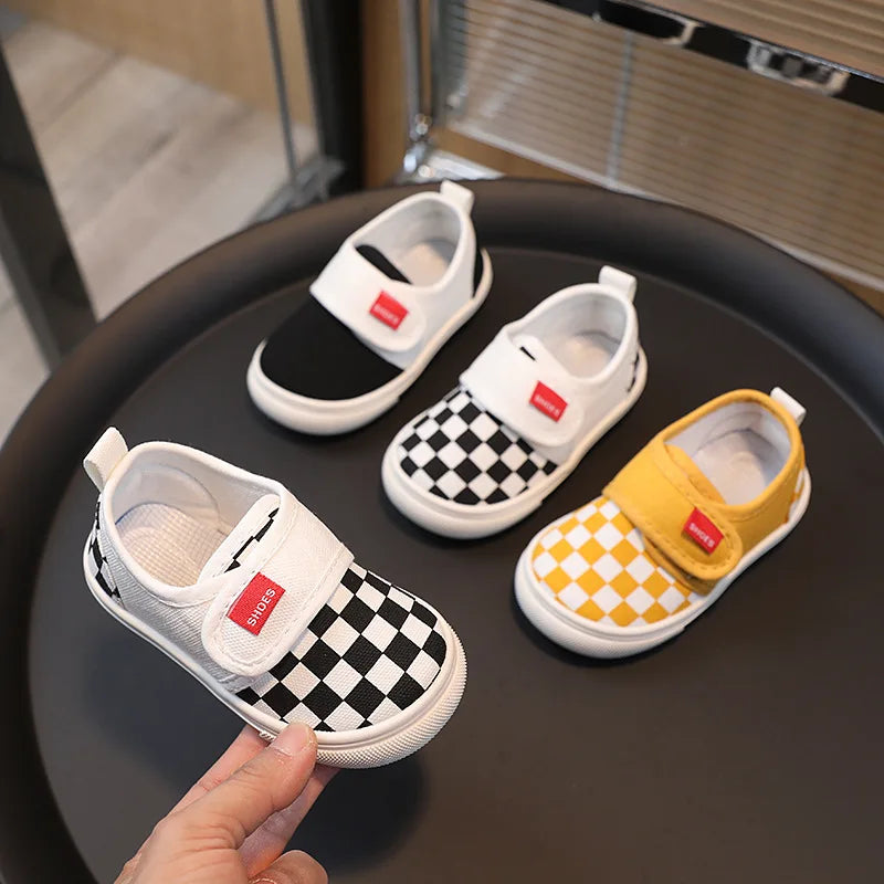 Children's Canvas Shoes Four Seasons Paragraph Boys and Girls Cloth Shoes Soft Non-slip Breathable Not Hot Baby Casual Shoes