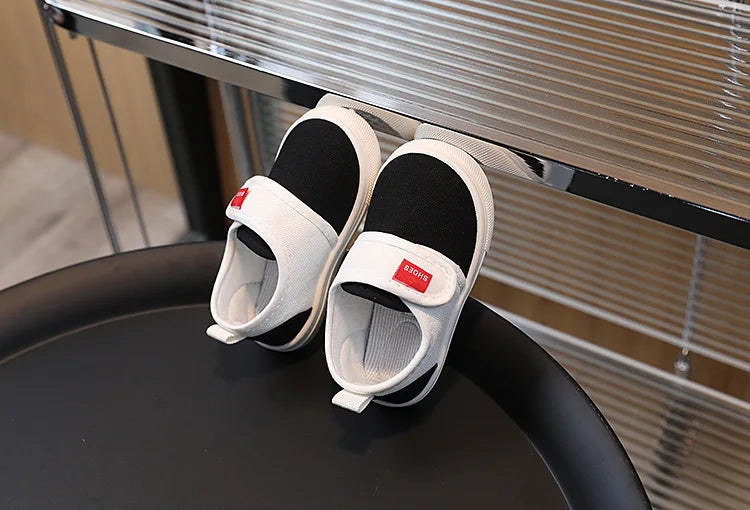 Children's Canvas Shoes Four Seasons Paragraph Boys and Girls Cloth Shoes Soft Non-slip Breathable Not Hot Baby Casual Shoes