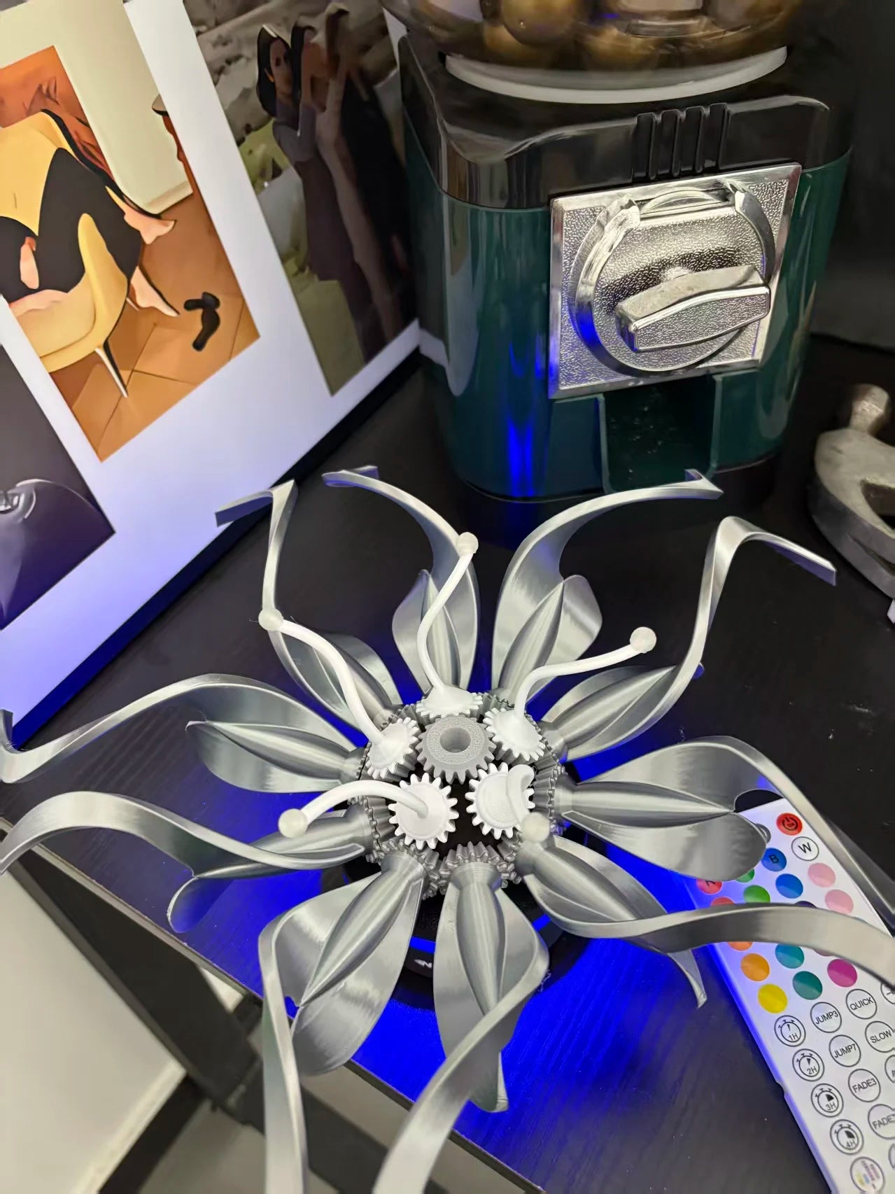 Nikolatoy Saatchi Gallery Modern Aesthetics Visual Art Preserved Flower Desktop Wall-Mounted Mechanical Flower Model Toy