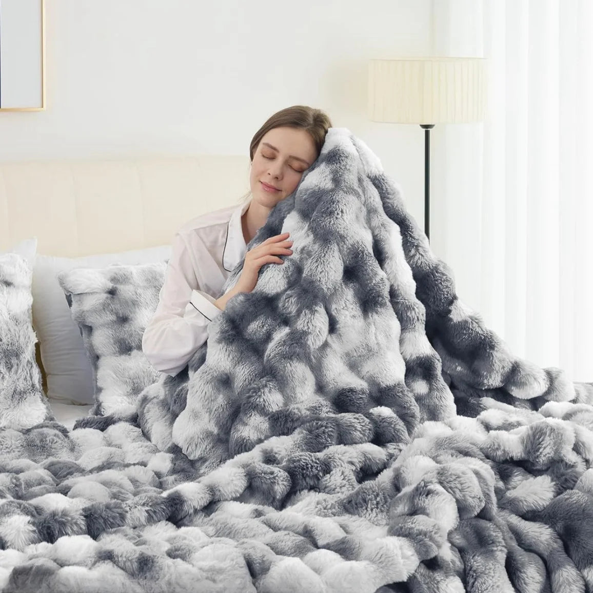 1pc Faux Rabbit Fleece Blanket - Ultra Soft, Warm, and Cozy Throw for Bedroom, Guest Room, Living Room,2.5KG