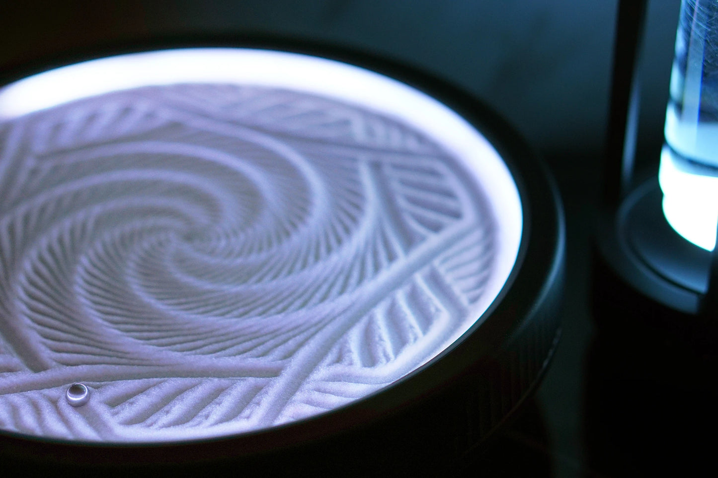 Automatic DIY sand painting robot ornament with customizable patterns, automatic sand art table