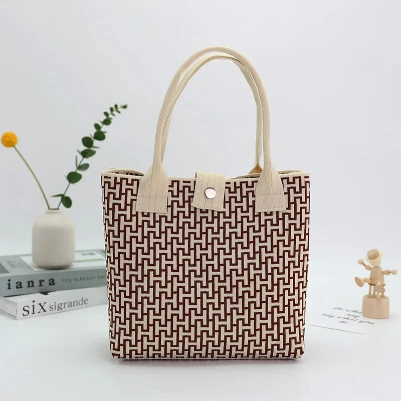 New Knitted Large Capacity Simple Stylish Handbag Customizable Personality Weave Bag Commuter Friendly Birdseye Pattern