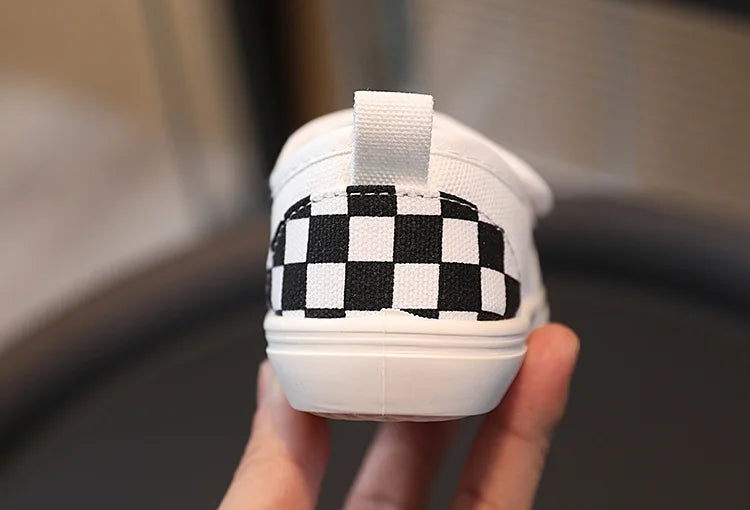 Children's Canvas Shoes Four Seasons Paragraph Boys and Girls Cloth Shoes Soft Non-slip Breathable Not Hot Baby Casual Shoes