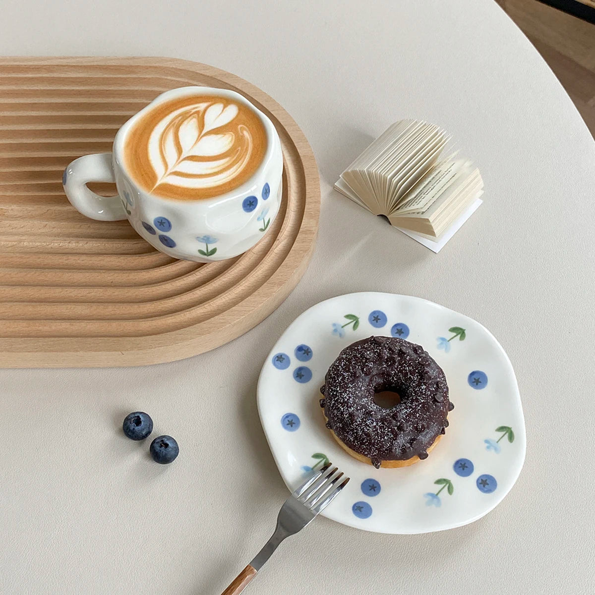 1Set Asymmetrical Fruit Ceramic Coffee Cup and Saucer, High-Looking Creative Hand-Painted Coffee Cup and Saucer, Suitable for Home Drinking Water, Coffee Shop Latte Art Cup, Party Coffee Cake Cup and Saucer, Gift Giving