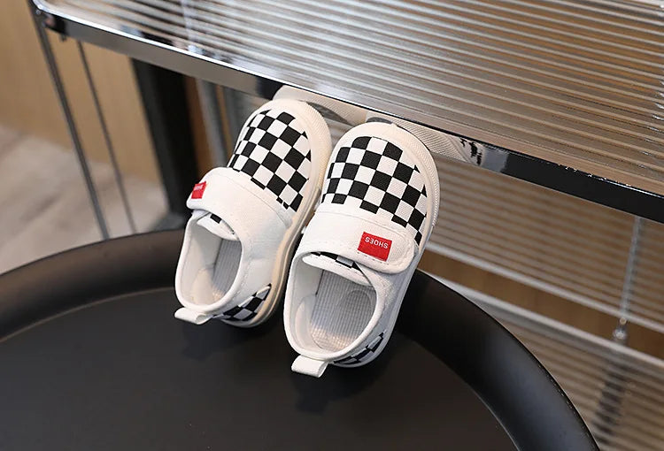 Children's Canvas Shoes Four Seasons Paragraph Boys and Girls Cloth Shoes Soft Non-slip Breathable Not Hot Baby Casual Shoes