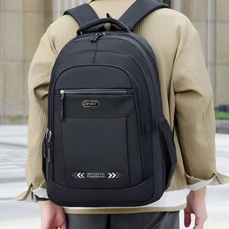 Neutral style backpack suitable for both men and women,used for daily work and travel,also suitable for students as a schoolbag