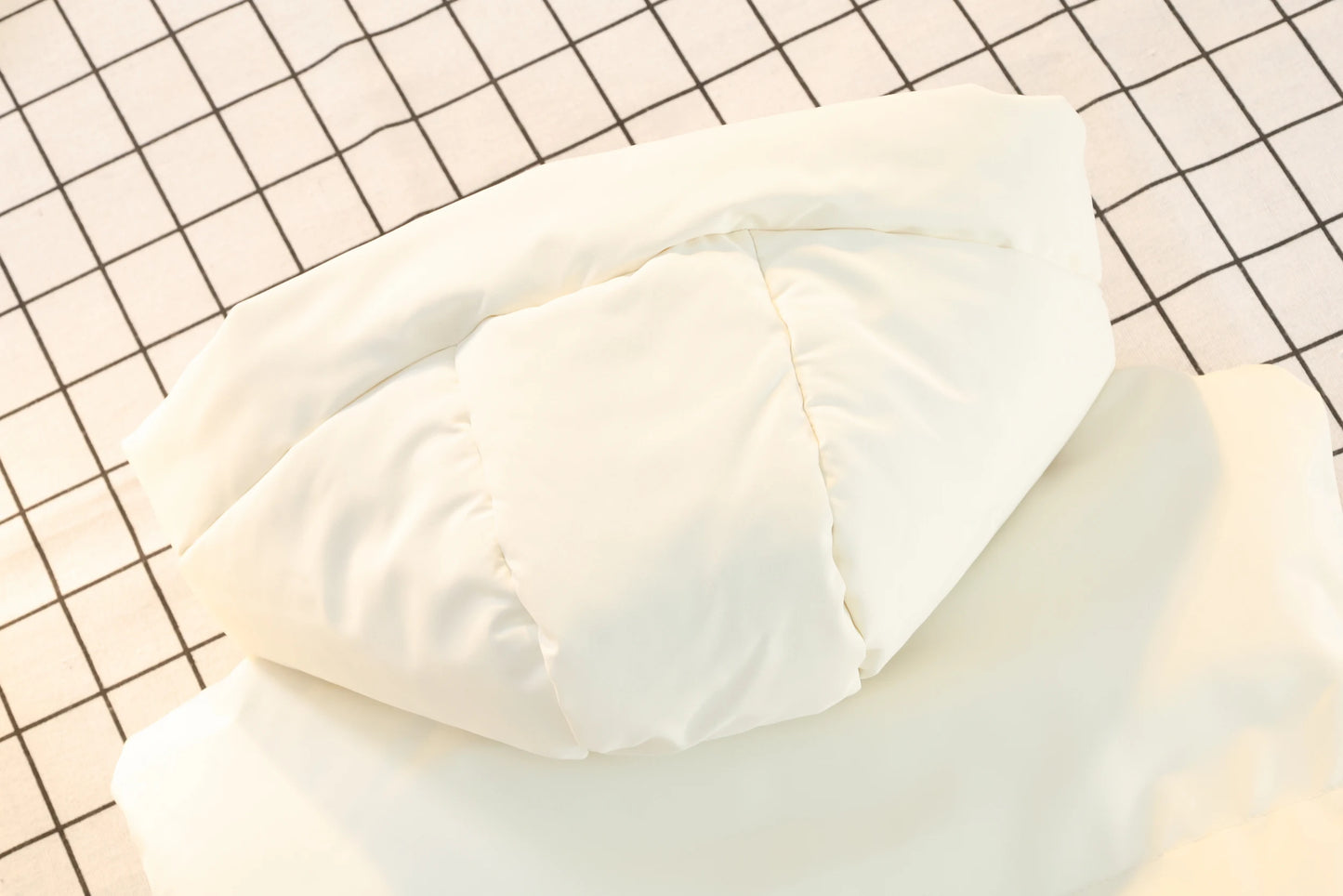 Men's Color-Block Puffer Vest with Removable Hood - Zip Closure & Flap Pockets, Water-Resistant Warm for Winter Casual Outfits