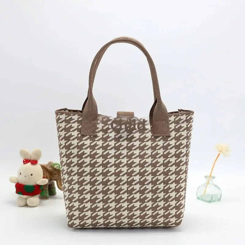 New Knitted Large Capacity Simple Stylish Handbag Customizable Personality Weave Bag Commuter Friendly Birdseye Pattern