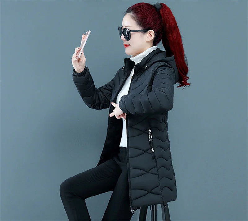 New Women Cotton Coat Autumn Winter Jacket Coat Middle-Aged Elderly Mothers Padded Hooded Keep Warm Down Cotton Overcoat Parkers