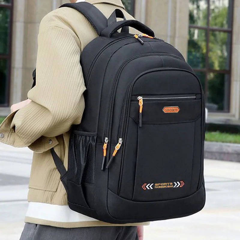 Neutral style backpack suitable for both men and women,used for daily work and travel,also suitable for students as a schoolbag